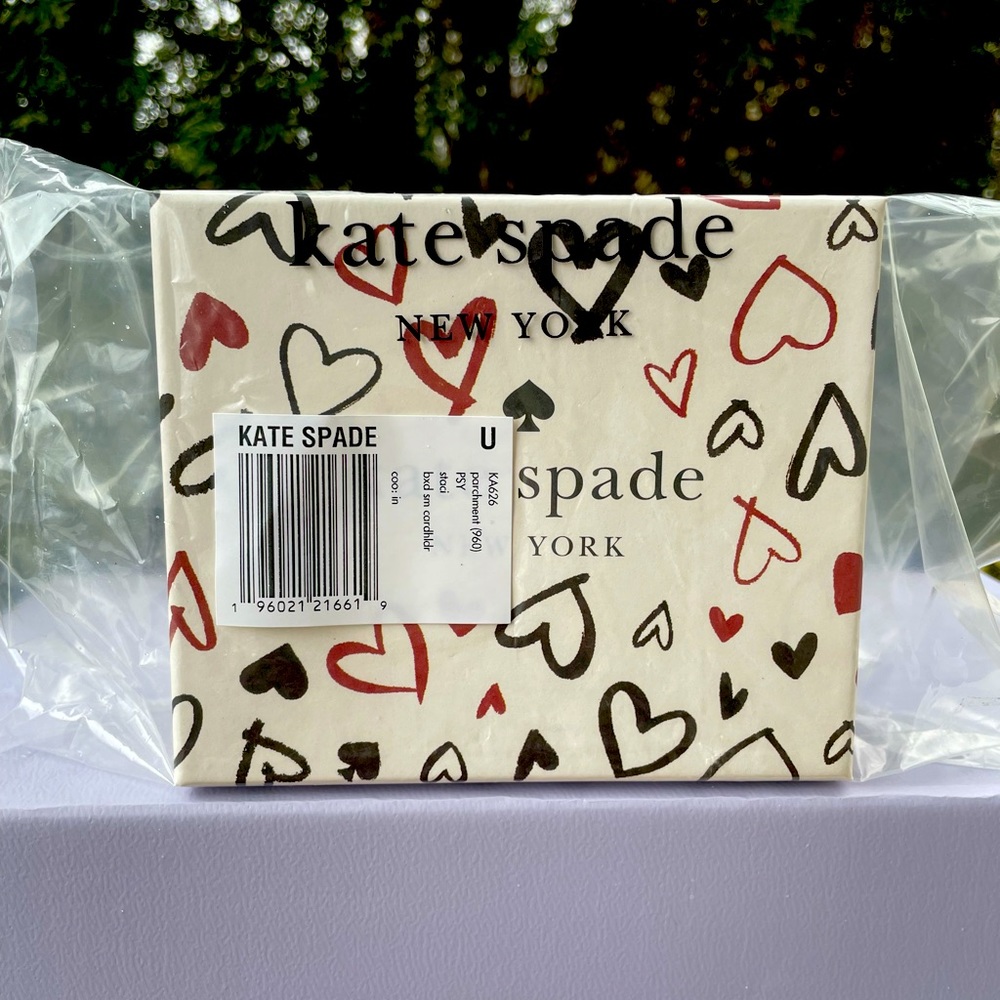 NWT!♠️❤️KATE SPADE RED & BLACK HEARTS SCRIBBLE PRINT CARD CASE! - Picture 6 of 6